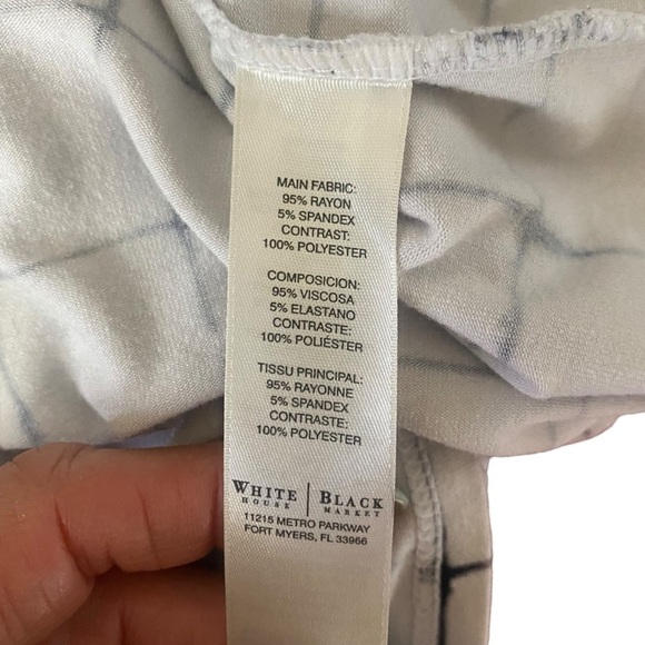 White House Black Market Bluegreen floral print cardigan - Picture 6 of 6